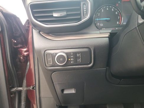 Used 2022 Ford Explorer Limited w/ Equipment Group 301A image 25