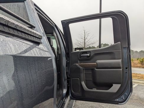 Used 2020 Chevrolet Silverado 1500 LT Trail Boss image 58