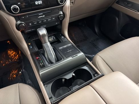 Certified 2023 Lexus GX 460 Premium w/ Accessory Package AWD/4WD image 19