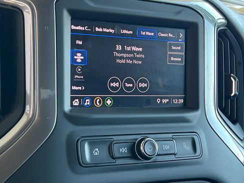 Used 2022 Chevrolet Silverado 1500 Custom RWD image 17
