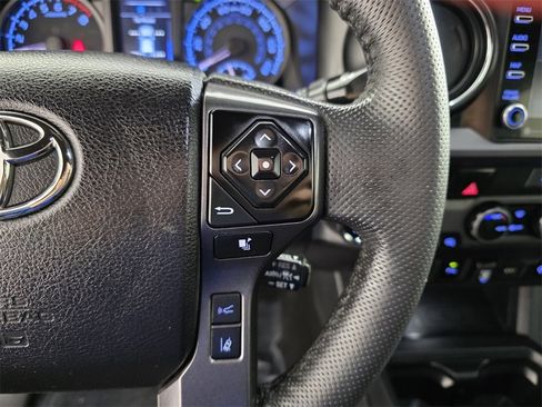Used 2022 Toyota Tacoma SR5 image 19