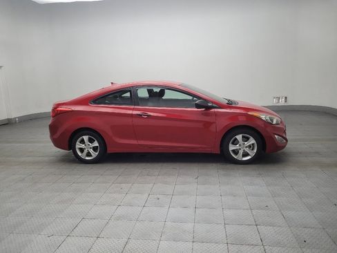 Used 2013 Hyundai Elantra image 11