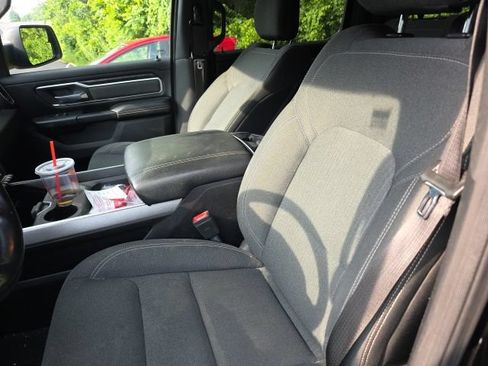Used 2019 RAM 1500 Big Horn AWD/4WD image 9
