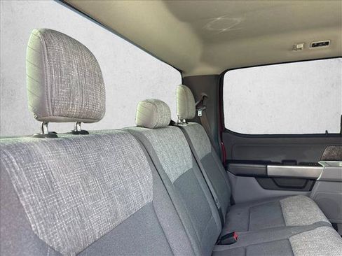 Used 2022 Ford F150 XLT w/ Equipment Group 302A High RWD image 16