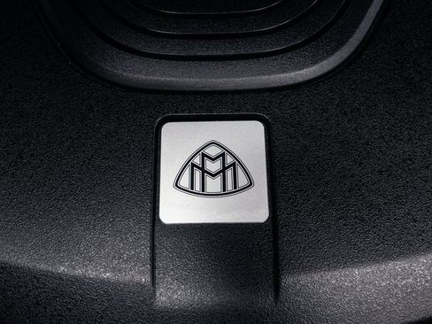 Used 2023 Mercedes-Benz Maybach S 680 4MATIC w/ Manufaktur Leather Package image 41