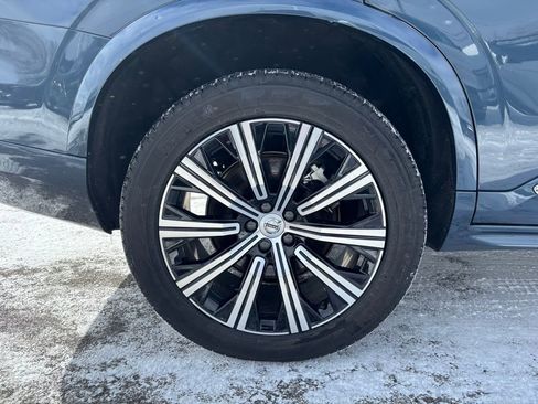 Certified 2024 Volvo XC90 B5 Core w/ Protection Package Premier AWD/4WD image 33