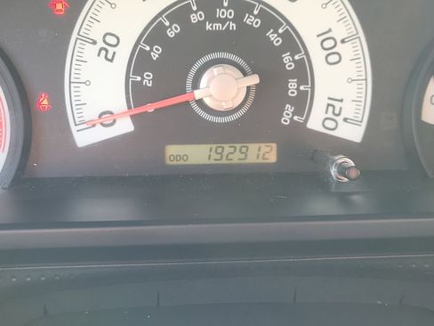 Used 2010 Toyota FJ Cruiser 4WD image 23