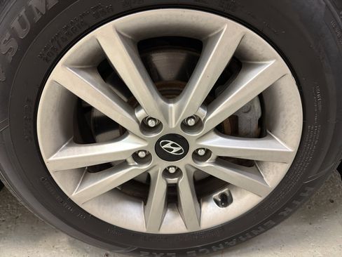 Used 2017 Hyundai Sonata SE w/ Cargo Package image 35