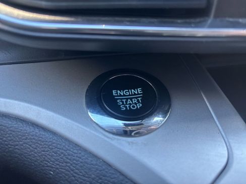 Used 2023 Ford Explorer XLT w/ Equipment Group 202A image 25