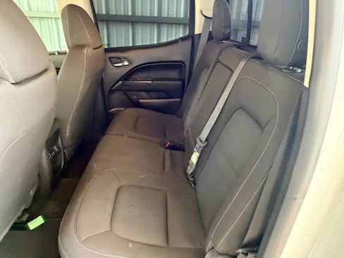 Used 2016 Chevrolet Colorado LT w/ LT Convenience Package RWD image 22