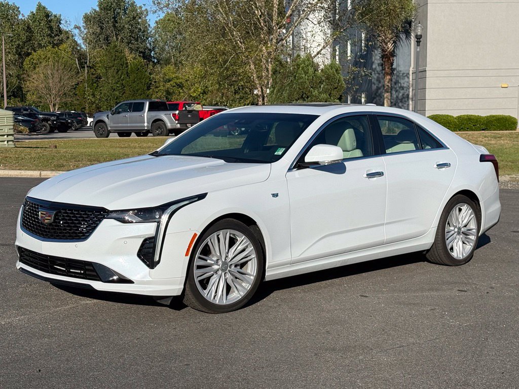Used 2026 Cadillac CT4 Premium Luxury RWD image 1