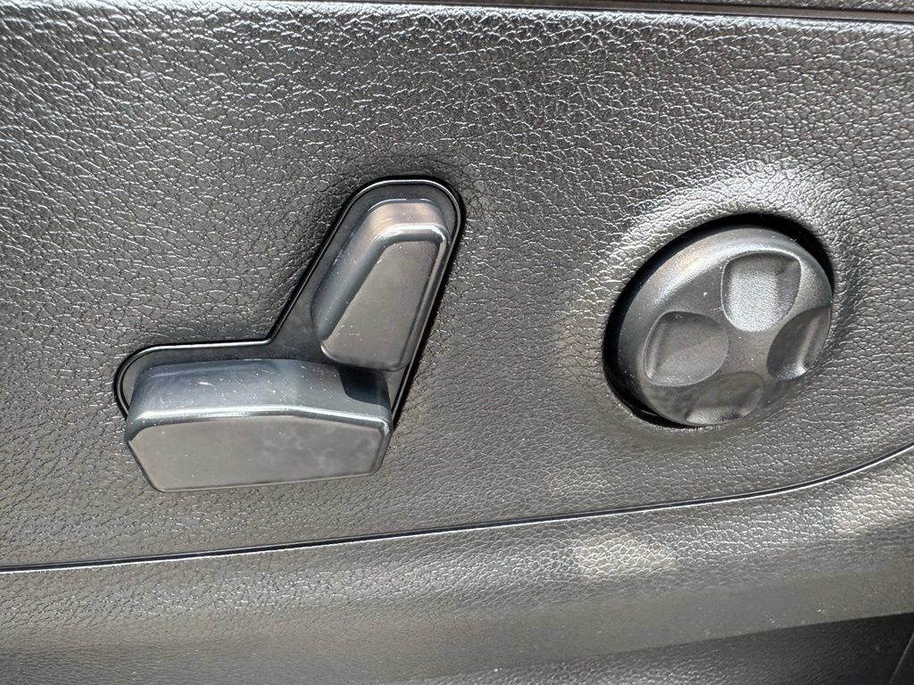 Used 2020 RAM 1500 Big Horn AWD/4WD image 27