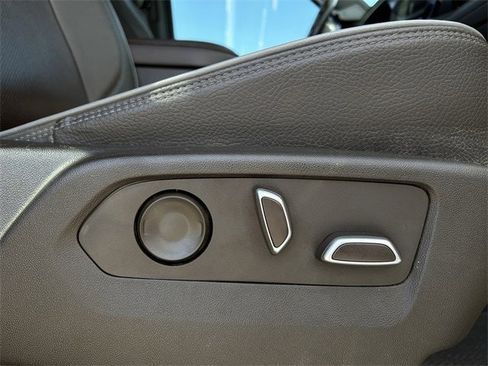 Used 2023 GMC Sierra 1500 Denali image 32