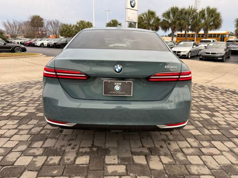 Certified 2024 BMW 530i w/ Premium Package image 10