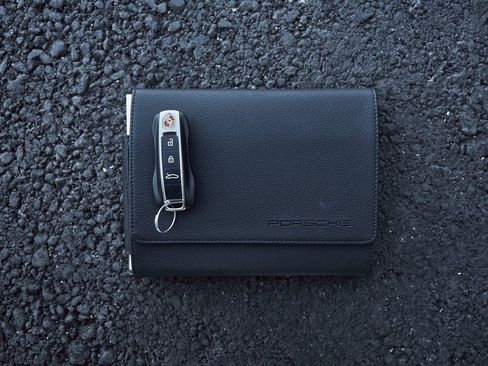 Used 2021 Porsche 911 Turbo S image 68