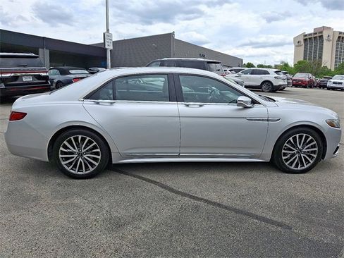 Used 2017 Lincoln Continental Select FWD image 7
