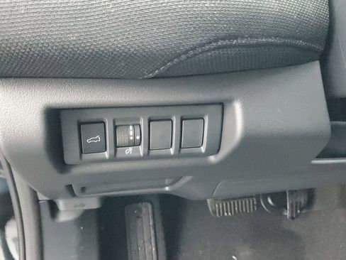 Used 2026 Subaru Outback Limited image 12