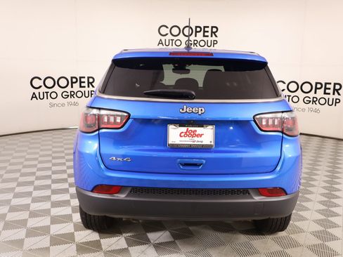 Used 2024 Jeep Compass Sport image 20