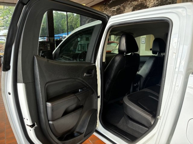 Used 2022 GMC Canyon AT4 AWD/4WD image 25