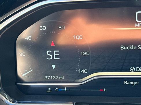 Used 2023 GMC Sierra 1500 Elevation image 26