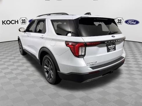 New 2026 Ford Explorer Active w/ Active Comfort Package image 6