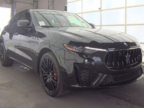 Used 2022 Maserati Levante Modena image 7
