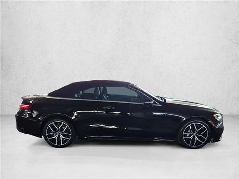 Used 2023 Mercedes-Benz E 450 Cabriolet image 4