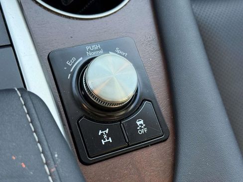 Used 2021 Lexus RX 350L Premium image 26