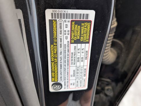 Used 2023 Volkswagen ID.4 Pro S image 37