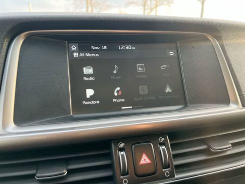 Used 2018 Kia Optima LX image 18