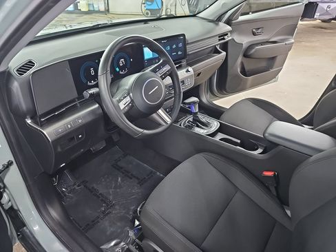 Used 2026 Hyundai Kona SEL Sport FWD image 15