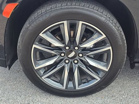 Used 2021 Cadillac Escalade ESV Sport Platinum RWD image 9