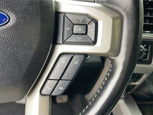 Used 2021 Ford F250 Lariat image 28