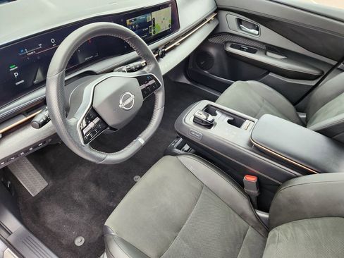 Certified 2023 Nissan Ariya FWD image 10