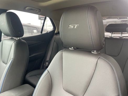 New 2026 Buick Encore GX Sport Touring w/ Advanced Technology Package FWD image 19