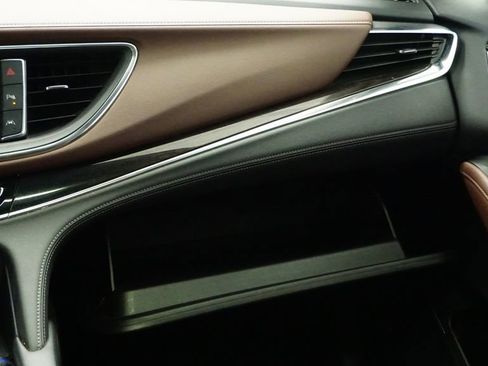 Used 2021 Buick Enclave Avenir w/ Avenir Technology Package image 26