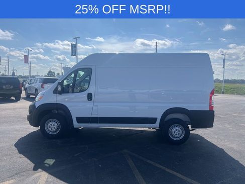 New 2026 RAM ProMaster 1500 w/ Cold Weather Group image 9