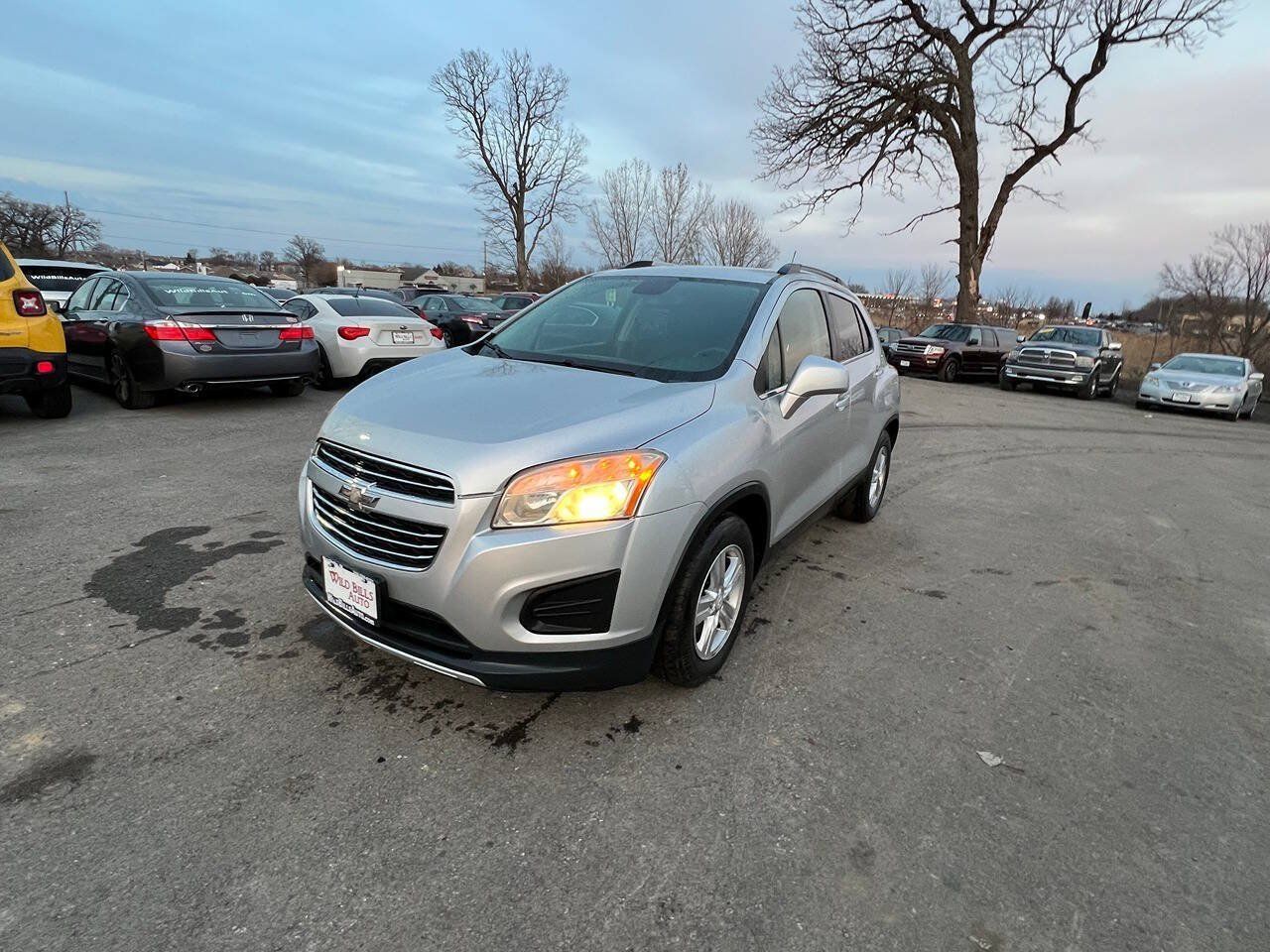 Used 2015 Chevrolet Trax LT FWD image 1