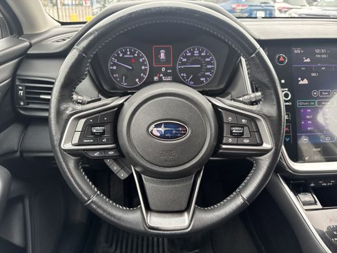Used 2020 Subaru Outback Premium image 12