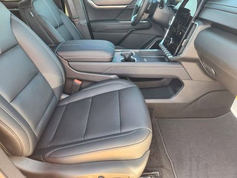 New 2026 GMC Acadia Elevation w/ Elevation Premium Package FWD image 28