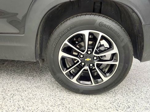 Used 2024 Chevrolet TrailBlazer LT w/ Convenience Package image 9