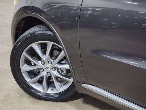 Used 2020 Dodge Durango SXT image 23