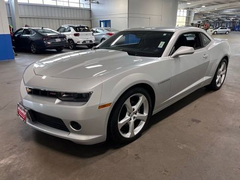 Used 2015 Chevrolet Camaro LT w/ RS Package RWD image 7