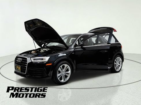 Used 2018 Audi Q3 2.0T Premium Plus w/ Premium Plus Package AWD/4WD image 10