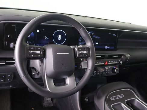 Used 2026 Hyundai Palisade Limited AWD/4WD image 29