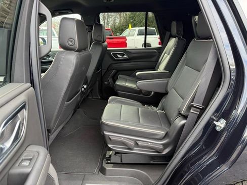 Used 2022 GMC Yukon SLT AWD/4WD image 16