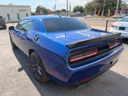 Used 2019 Dodge Challenger GT w/ Blacktop Package RWD image 9