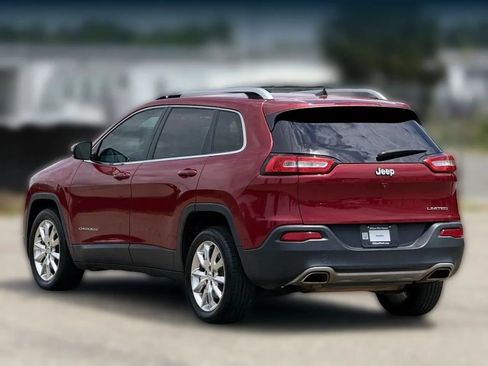 Used 2016 Jeep Cherokee Limited FWD image 10