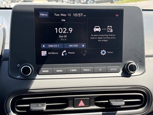 Certified 2023 Hyundai Kona SEL AWD/4WD image 4