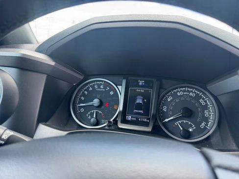 Used 2023 Toyota Tacoma TRD Sport AWD/4WD image 20